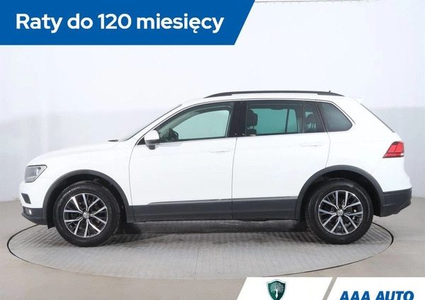 Volkswagen Tiguan cena 93000 przebieg: 154162, rok produkcji 2019 z Stąporków małe 254